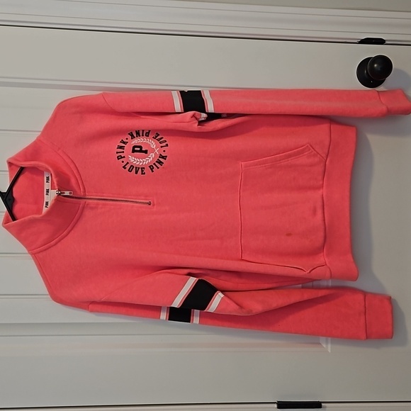 PINK VS Crew neck Pull Over Size XS - Picture 1 of 3